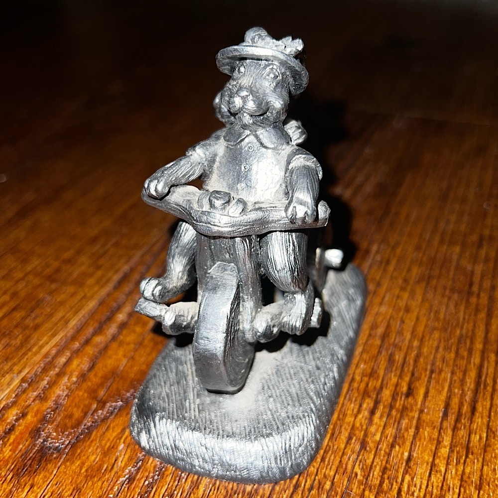 Rare Vintage Michael Ricker Pewter Silver Rabbit Tricycle Miniature Figurine - Picture 2 of 8